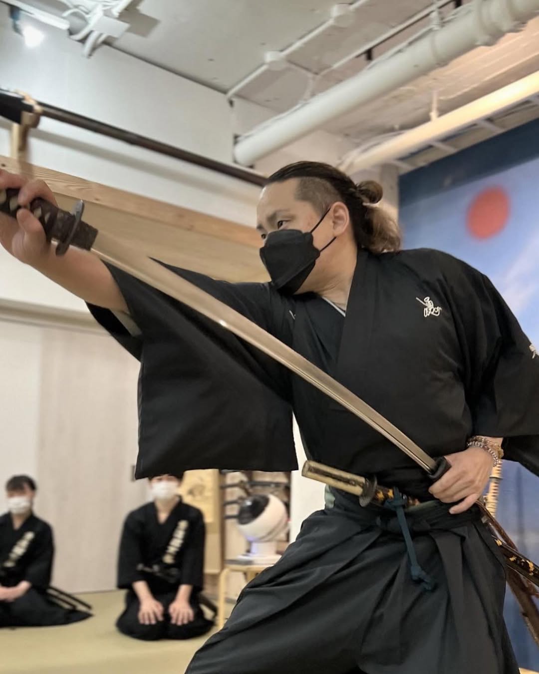 Iaido practice with iaitō at Yushinkan dojo, Kyoto